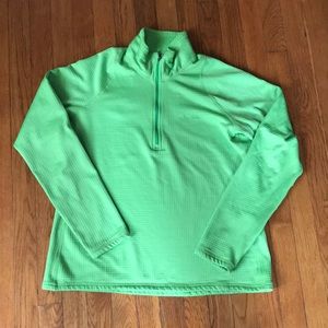 Green Patagonia pullover